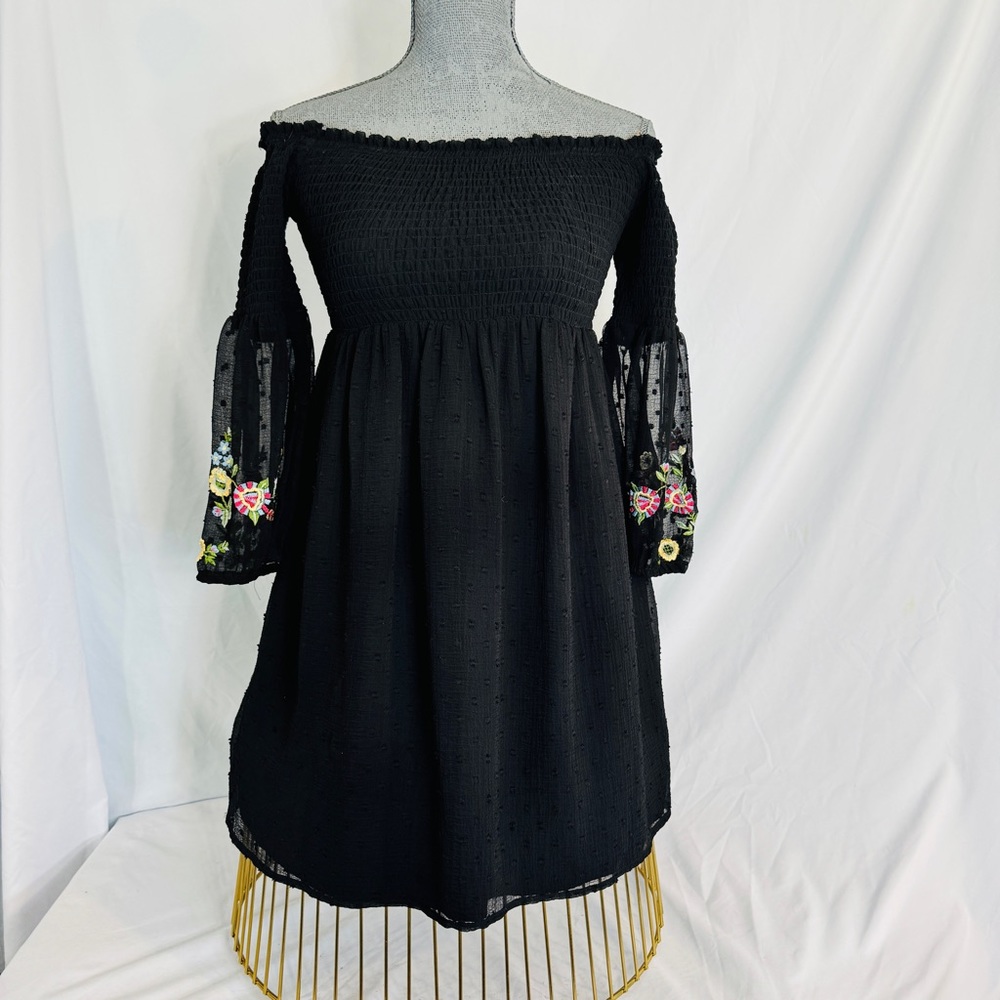 Zara Basic  Off Shoulder Black Floral Embroidered Top  Sheer Sleeve  Lin…